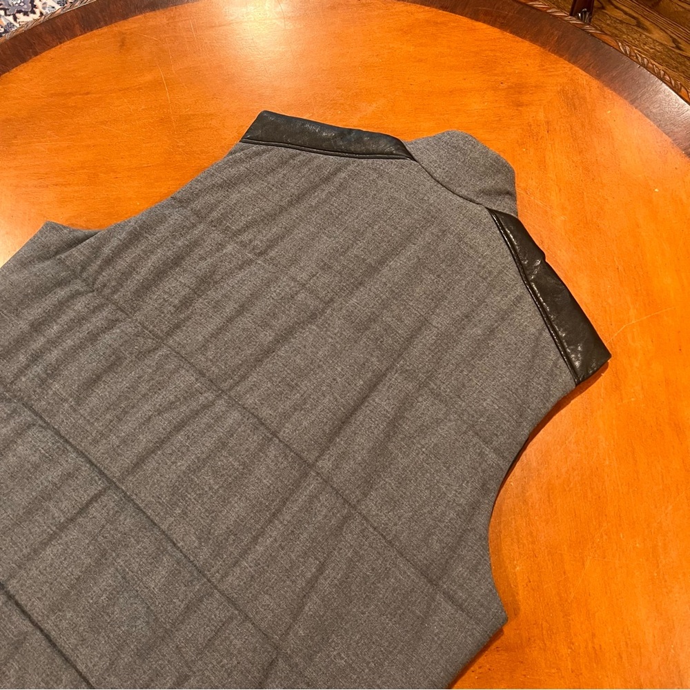 VINCE Men’s‎ Quilted Full-Zip Puffer Vest Gray/Black Lamb Leather/Wool XXL - Picture 5 of 16